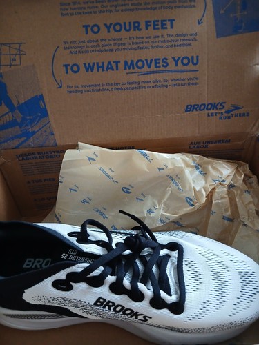 Brooks adrenaline gts new - gts, new.
