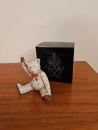Royal crown derby - crown,