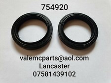 KAWASAKI ER-6 FORK OIL SEALS