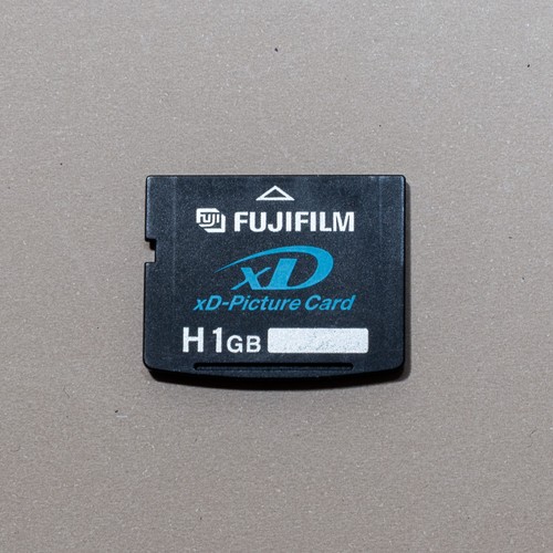 Fujifilm picture card 1gb - fujifilm,