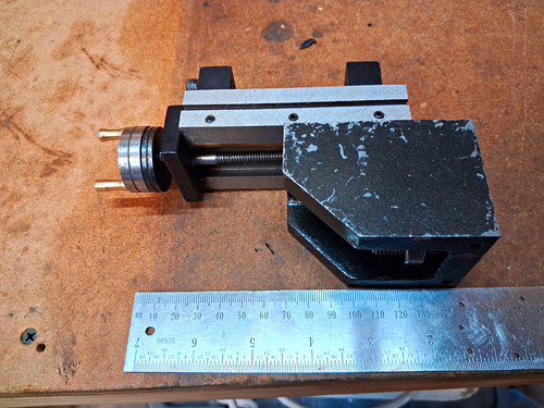 Small milling attachment - small,