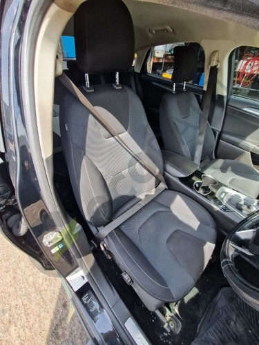 Ford mondeo mk5 cd391 - ford, right