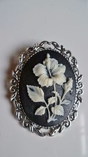 Beautiful White Flower Cameo