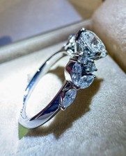 Elegant Diamond Cluster Ring |