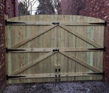WOODEN DRIVEWAY GATES HEAVY DUTY! PRESSURE TREATED (GREEN) 