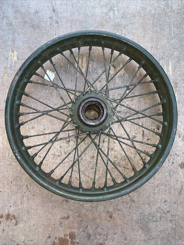 Triumph rear wheel dunlop - rear,