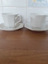 Heritage Cups & Saucers by