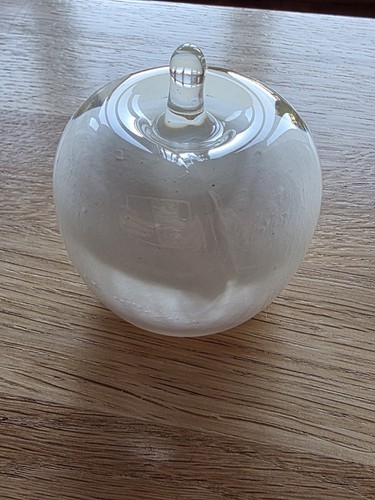 Apple paperweight white - apple,