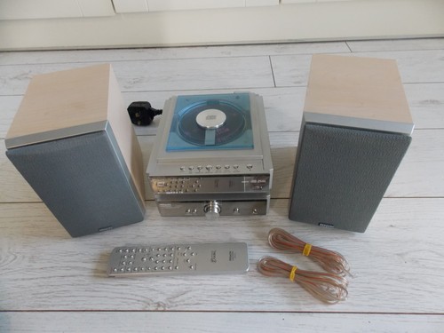 Hitachi m131u mp3 - ax-m131u, player