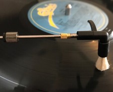 Anti-static Vinyl LP Record Dusting cleaner Sweeping Arm, with Goat Hair Brush