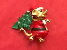 BUTLER & WILSON VINTAGE MOUSE CARRYING A CHRISTMAS TREE BROOCH