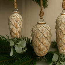 Rustic Wooden Pinecone Bauble Hanging Decoration Christmas Display Choose Size