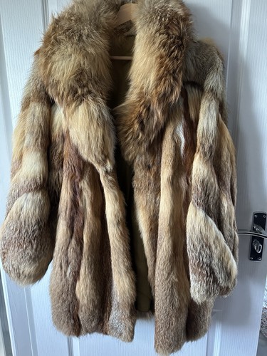 Field fox natural fur coat - natural,