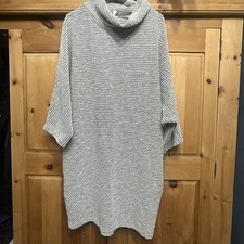 Apricot  Woman’s apricot