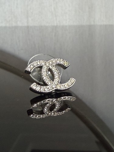 Authentic chanel earring - ,