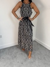 LIPSY SIZE 14 DRESS PREMIUM VIP MONO HALTER NECK CROCHET LACE PROM NEW WITH TAGS