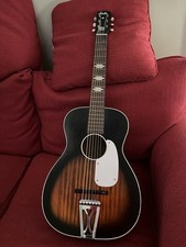 Harmony 1965 H929- “Stella” parlor -All Original- NM! USA- Low Action- w/ Case