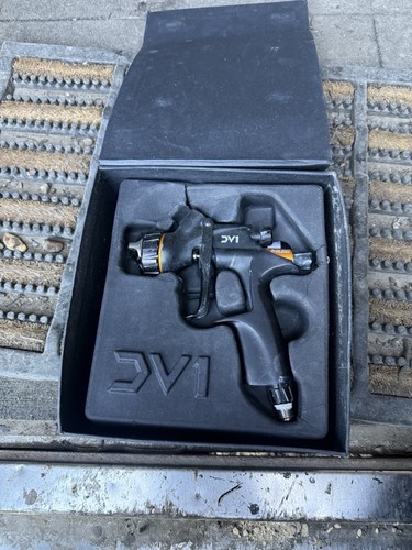 Devilbiss dv1 spray gun - spray, clear