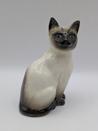 Beswick siamese cat figurine - beswick,