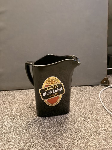 Carling black label - black, water