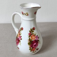 Beautiful Vintage Fenton Bone