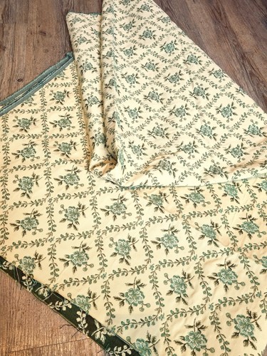 Fabric remnant 82x56 yellow - remnant, 82x56"