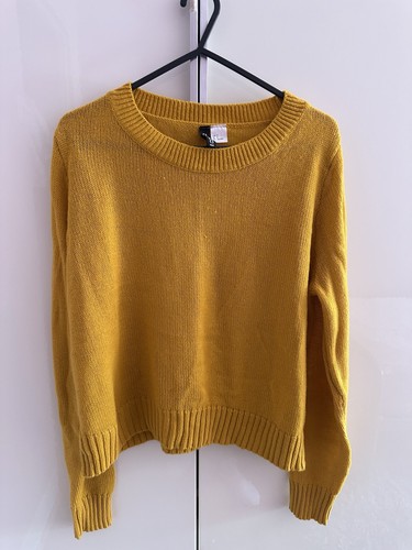Light knit jumper size - light,