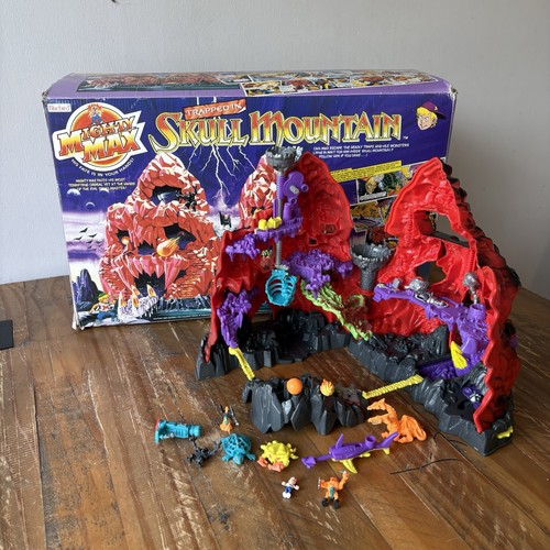 1992 bluebird mighty max skull - max,