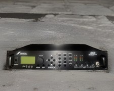 Fractal AXE FX Guitar Multi-Effects Processor and Modeller Refurbished