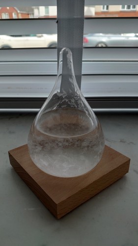 Satzuma storm glass weather - storm,