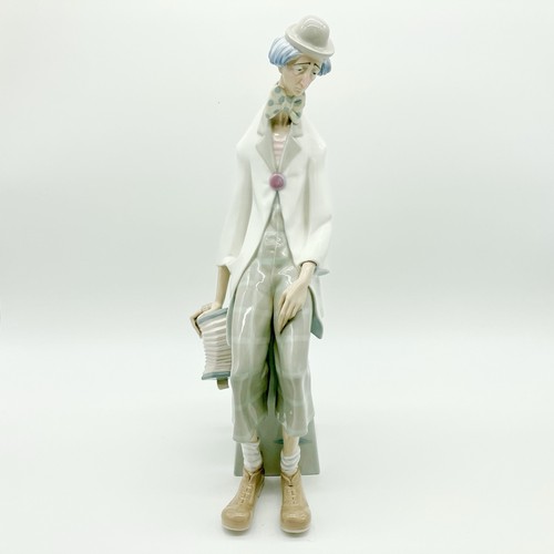 Lladro 1027 sad clown with - lladro,