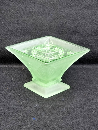 Bagley glass art - bagley, 1930s