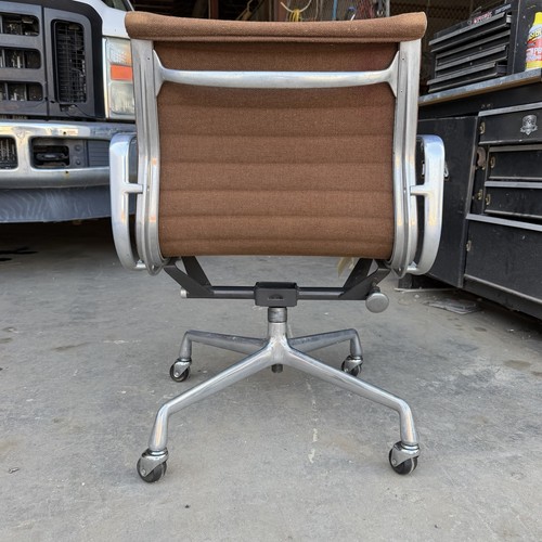 Vtg herman miller - vtg,
