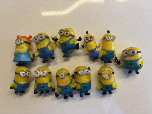 Despicable mini figures - despicable, me