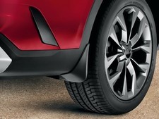 New Genuine Kia Sorento HEV/PHEV 2021  Rear Mud Flaps #P2F46AK700
