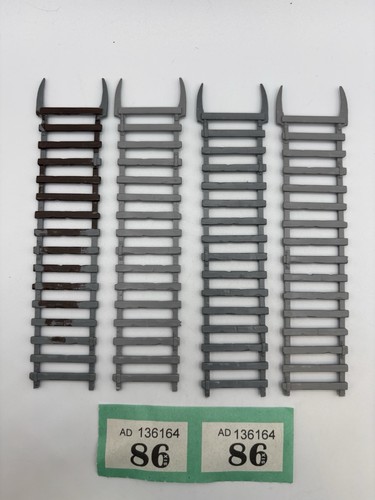 Uruk hai siege ladders helms - hai,