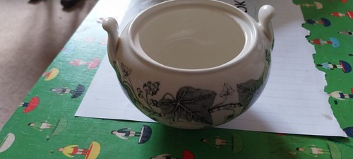 Wedgwood napoleon ivy - napoleon,