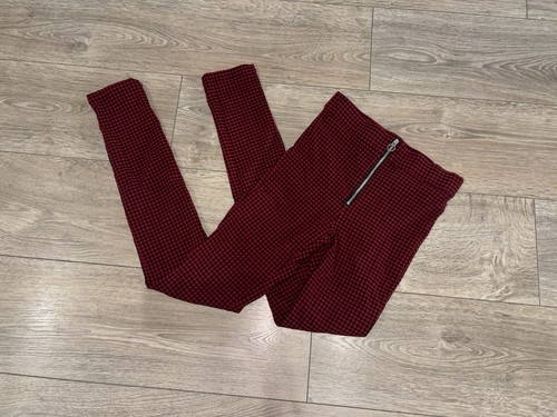 Garage red black gingham - red,