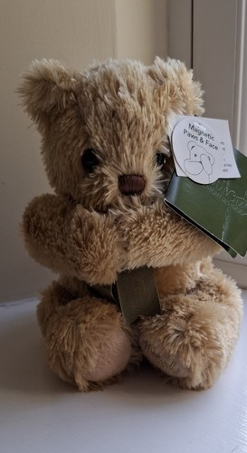 Harrods peek boo bear - a,