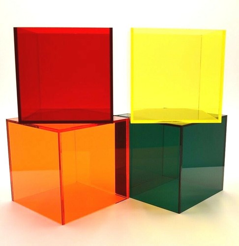 Plastic perspex cube - plastic,
