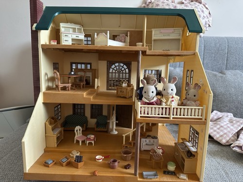 Sylvanian families deluxe - families,