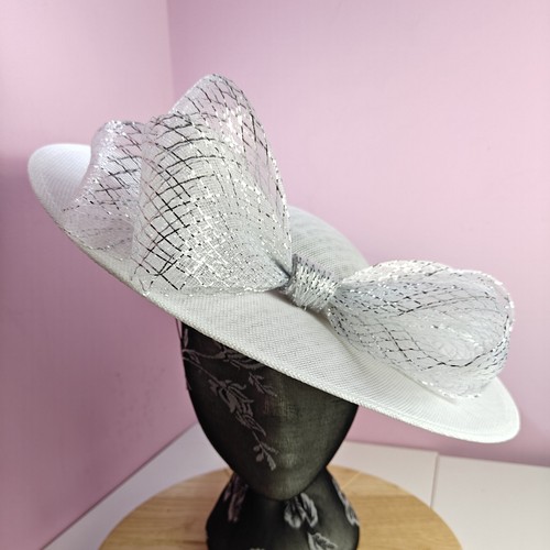 White silver large fascinator - white,