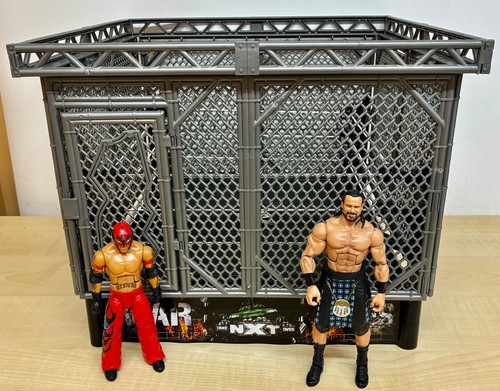 Wwe steel cage wrestling - cage,