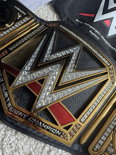 Restoned wwe heavyweight - ,