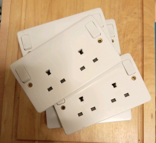 K1246 13a socket gang - mk,