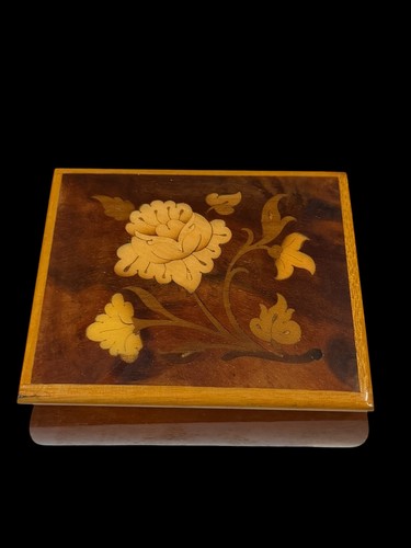 Vintage italian wood inlaid - vintage,