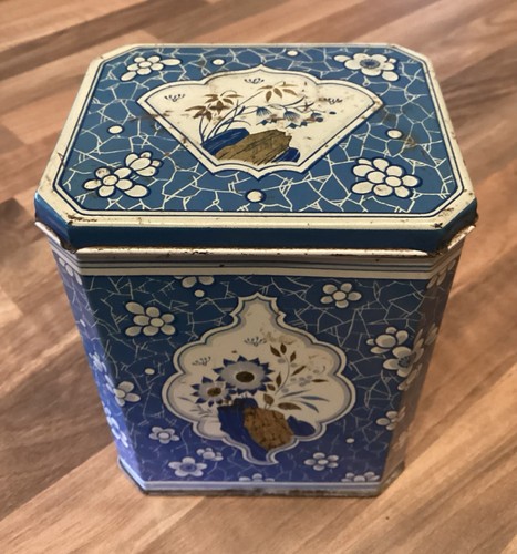 Vintage beautiful collectable - beautiful,