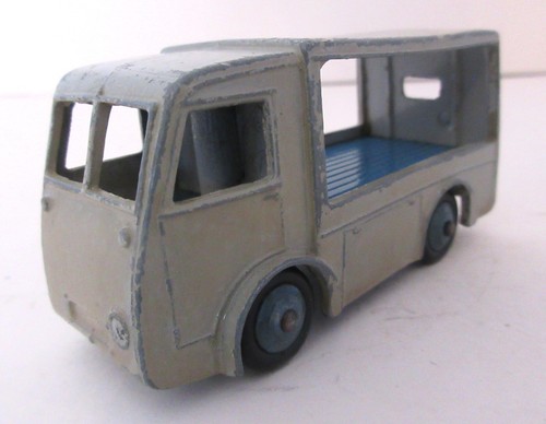 Dinky toys 30v - 30v, electric