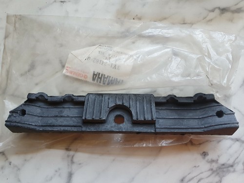 Yamaha xt250 tank rubber - yamaha,