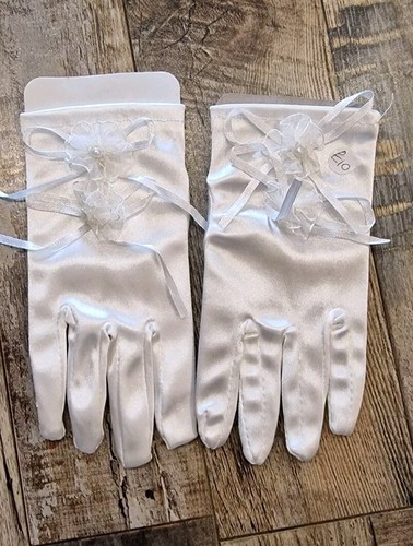 First communion gloves - communion,